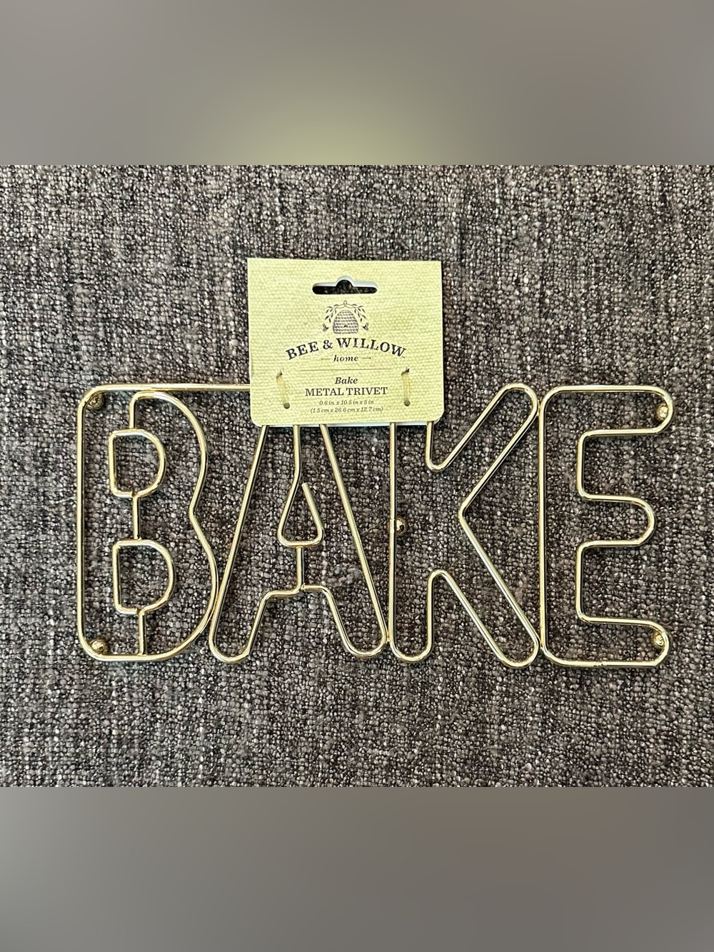 NWT • Bed Bath & Beyond • gold metal trivet